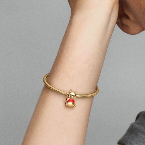 Pandora Disney Winnie the Pooh Bear Charm - Picture 2 of 2
